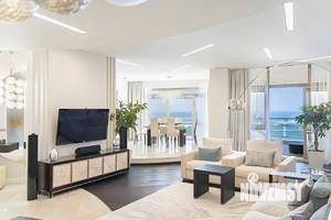 3-к квартира, вторичка, 150м2, 15/21 этаж