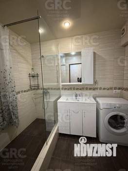 2-к квартира, вторичка, 50м2, 1/4 этаж