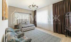 4-к квартира, вторичка, 220м2, 21/21 этаж