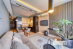 2-к квартира, вторичка, 65м2, 7/17 этаж