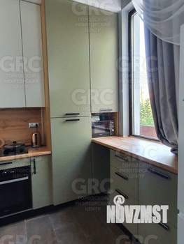 Студия квартира, вторичка, 67м2, 1/3 этаж