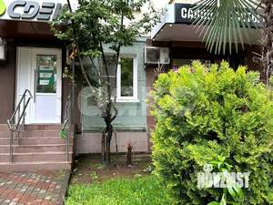 2-к квартира, вторичка, 43м2, 1/4 этаж