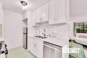 3-к квартира, вторичка, 56м2, 4/7 этаж
