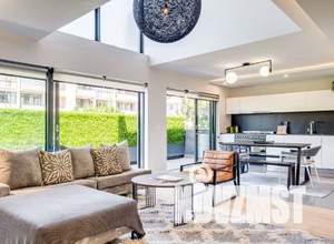 2-к квартира, вторичка, 65м2, 1/4 этаж