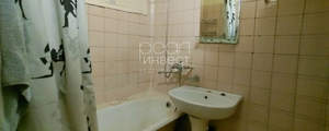 2-к квартира, вторичка, 52м2, 1/5 этаж