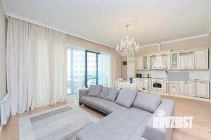 2-к квартира, вторичка, 95м2, 4/17 этаж