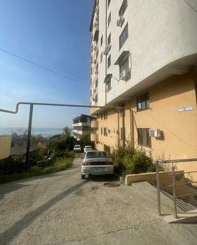 2-к квартира, вторичка, 64м2, 1/12 этаж