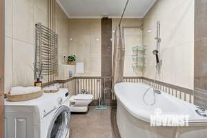 2-к квартира, вторичка, 70м2, 11/13 этаж