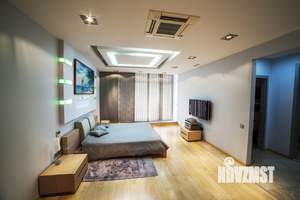 5-к квартира, вторичка, 240м2, 15/16 этаж