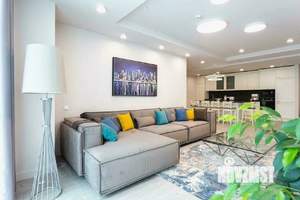 3-к квартира, вторичка, 130м2, 18/23 этаж