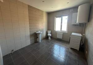 3-к квартира, вторичка, 131м2, 3/4 этаж
