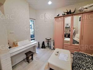 2-к квартира, вторичка, 41м2, 1/4 этаж