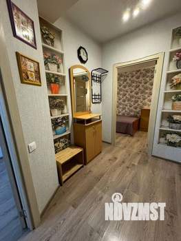 2-к квартира, вторичка, 42м2, 1/6 этаж