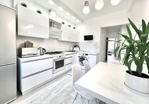 3-к квартира, вторичка, 120м2, 7/15 этаж