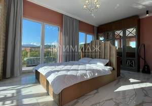 2-к квартира, вторичка, 84м2, 8/18 этаж