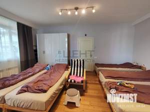 2-к квартира, вторичка, 69м2, 1/4 этаж