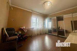 4-к квартира, вторичка, 145м2, 3/4 этаж