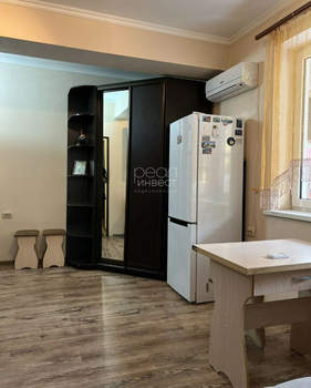 1-к квартира, вторичка, 35м2, 1/4 этаж