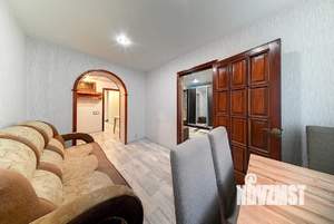 2-к квартира, вторичка, 55м2, 1/5 этаж