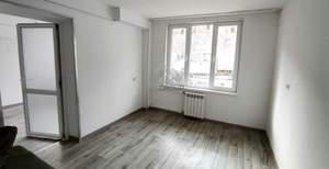 2-к квартира, вторичка, 57м2, 1/5 этаж