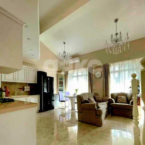3-к квартира, вторичка, 95м2, 4/4 этаж
