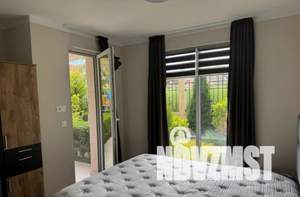 2-к квартира, вторичка, 65м2, 1/4 этаж