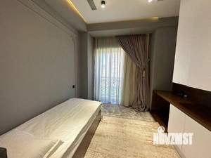 3-к квартира, вторичка, 130м2, 10/17 этаж