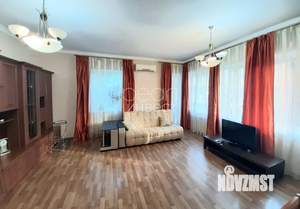 2-к квартира, вторичка, 70м2, 2/7 этаж