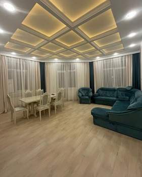 3-к квартира, вторичка, 80м2, 8/12 этаж
