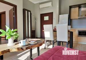 2-к квартира, вторичка, 69м2, 1/6 этаж