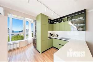 2-к квартира, вторичка, 65м2, 11/18 этаж