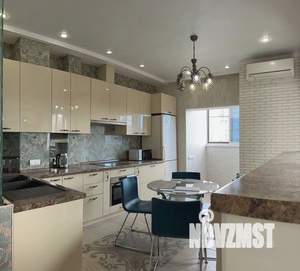 2-к квартира, вторичка, 70м2, 4/19 этаж
