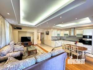 2-к квартира, вторичка, 137м2, 2/9 этаж