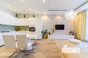 3-к квартира, вторичка, 106м2, 3/7 этаж