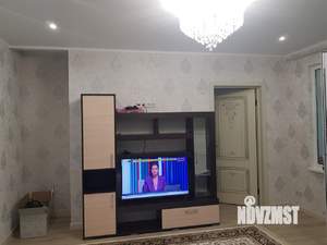 2-к квартира, вторичка, 42м2, 1/5 этаж