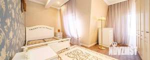 3-к квартира, вторичка, 300м2, 9/10 этаж