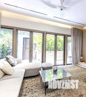 2-к квартира, вторичка, 62м2, 1/9 этаж