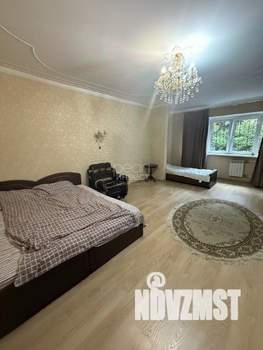 3-к квартира, вторичка, 112м2, 1/5 этаж