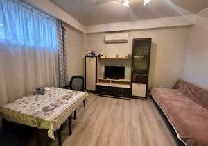 2-к квартира, вторичка, 41м2, 1/4 этаж