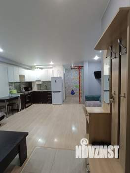 Студия квартира, вторичка, 33м2, 1/4 этаж