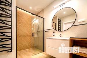 2-к квартира, вторичка, 58м2, 1/5 этаж