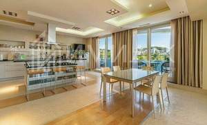 3-к квартира, вторичка, 125м2, 7/13 этаж