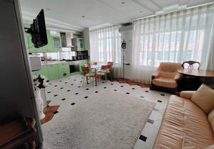 3-к квартира, вторичка, 90м2, 3/5 этаж