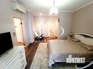 3-к квартира, вторичка, 267м2, 2/3 этаж