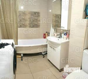 2-к квартира, вторичка, 42м2, 5/5 этаж