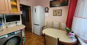 3-к квартира, вторичка, 75м2, 1/4 этаж