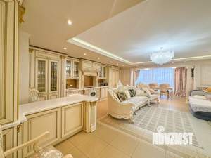 3-к квартира, вторичка, 184м2, 13/23 этаж