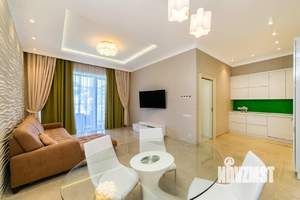 3-к квартира, вторичка, 120м2, 17/27 этаж