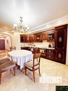 2-к квартира, вторичка, 100м2, 20/23 этаж