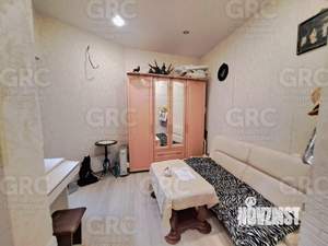 2-к квартира, вторичка, 41м2, 1/4 этаж